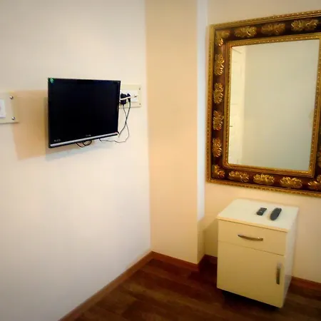 Отель Sur 1 2*